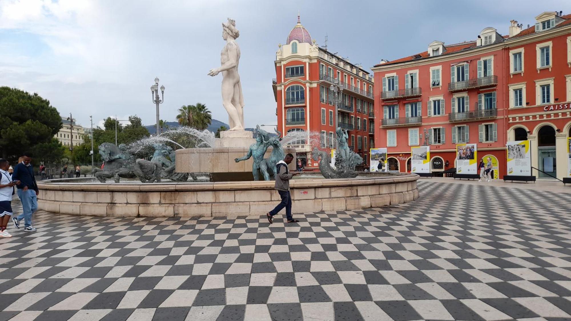 Nice Beau 2 Pieces Atypique-Original 200 M Mer, Promenade Des Anglais, Negresco Zewnętrze zdjęcie